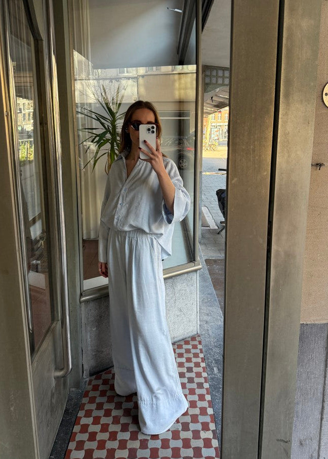 AMANDINE IRENE TROUSERS BLUE